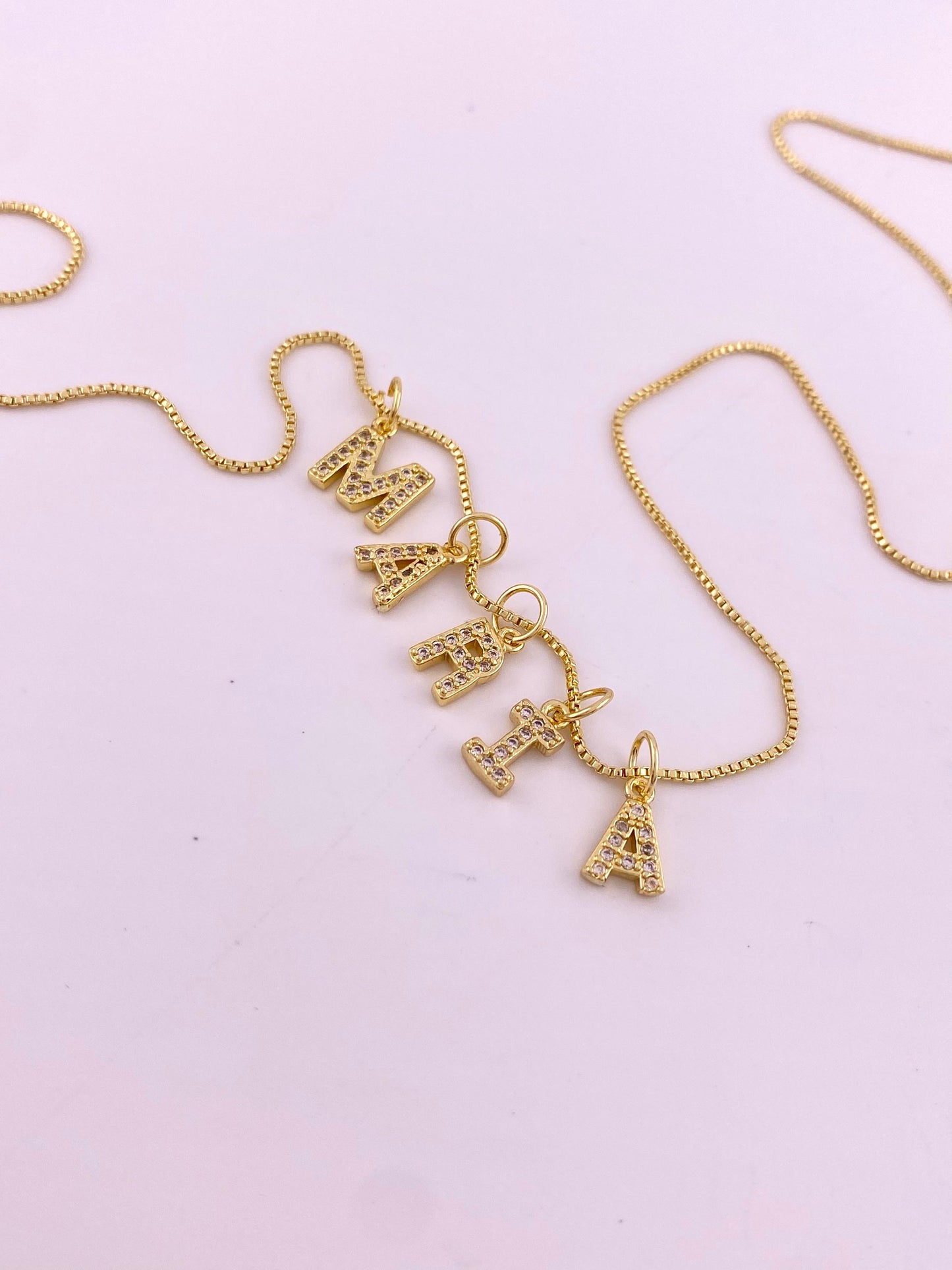 Cadena Letras Plana
